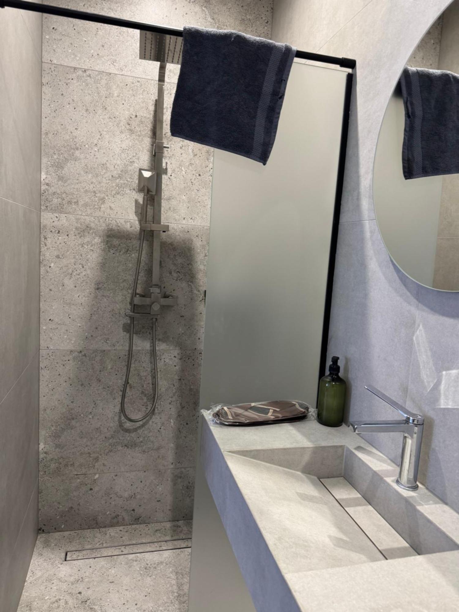 Mini-Hotel Neptun Rivne Dış mekan fotoğraf